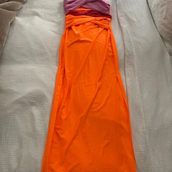 Pink and Orange Strapless Dress - Picture 2 of 3